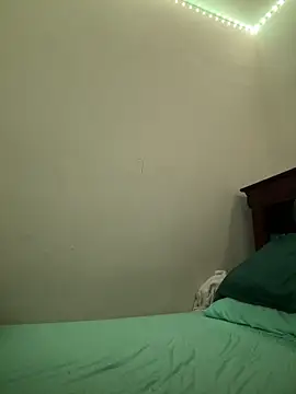 Snapshot of kelsmx chatting on February 2025 08:17:01 AM kelsmx online show from February 2025 08:17:01 AM