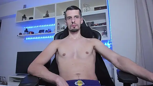 ToddClaytonn online show from October 2025 08:17:01 PM