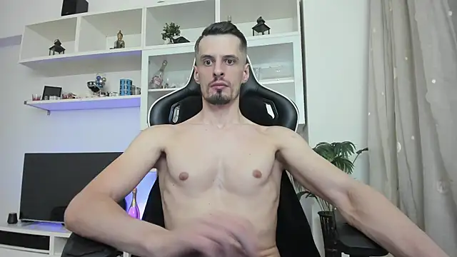 ToddClaytonn online show from June 2026 10:00:02 PM