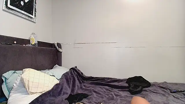 Snapshot of Naomiruty chatting on September 2025 12:43:02 AM Naomiruty online show from September 2025 12:43:02 AM