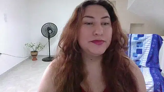 catalina boobs online show from January 2025 06:00:01 PM