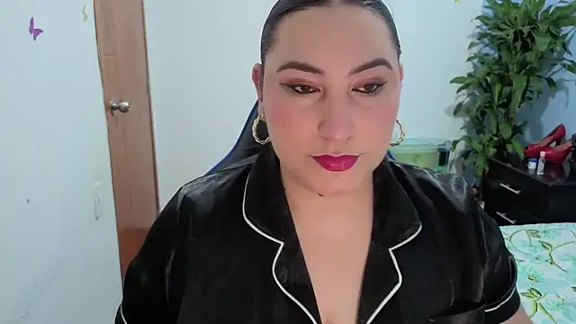 catalina boobs online show from July 2026 05:58:01 AM