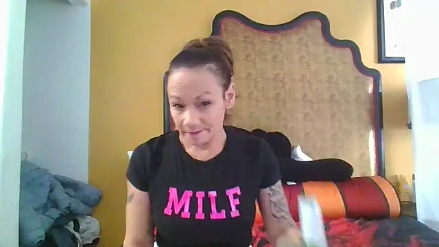 ALLURET4U online show from December 2024 08:18:01 PM