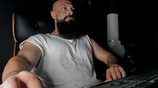 axxelrich  online show from September 2025 06:18:02 PM