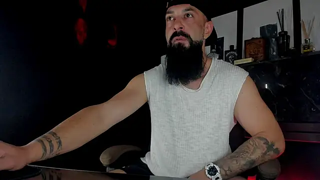 axxelrich  online show from October 2025 04:01:02 AM