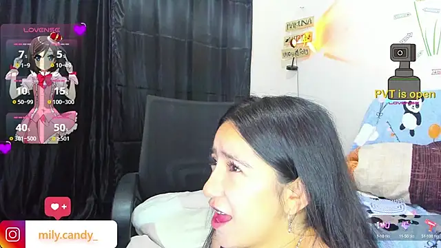 Snapshot of litle_mily_ chatting on February 2025 12:35:01 AM litle mily online show from February 2025 12:35:01 AM