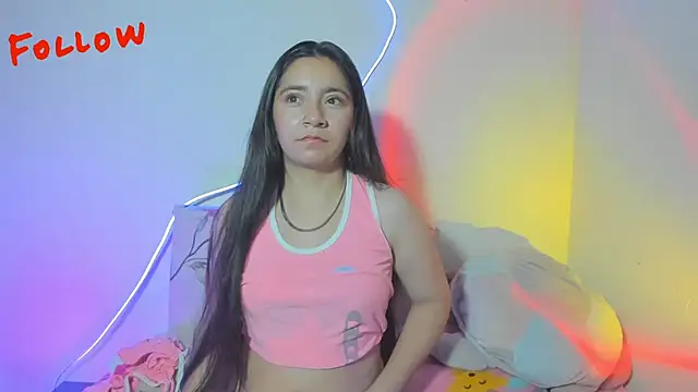 Snapshot of litle_mily_ chatting on October 2025 11:25:01 AM litle mily online show from October 2025 11:25:01 AM