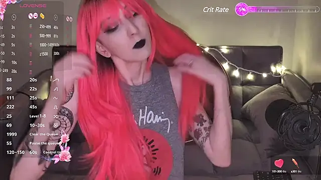 Snapshot of lovelylucyy chatting on January 2025 01:41:01 AM lovelylucyy online show from January 2025 01:41:01 AM