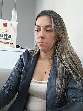rachellboom online show from June 2026 10:30:01 PM
