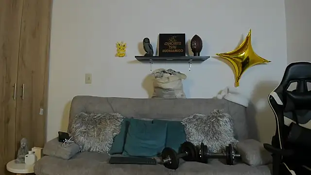 Snapshot of julian_wallace chatting on September 2025 03:07:02 AM julian wallace online show from September 2025 03:07:02 AM