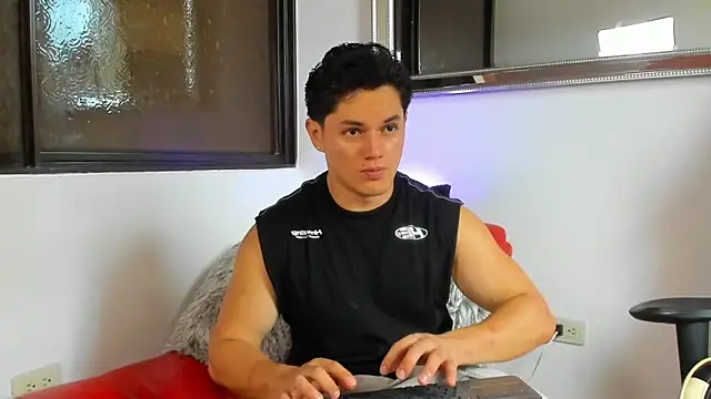 julian wallace online show from March 2026 07:40:01 PM