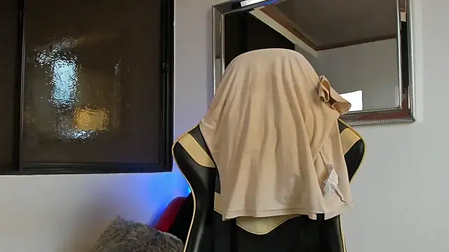 julian wallace online show from March 2026 07:36:02 PM