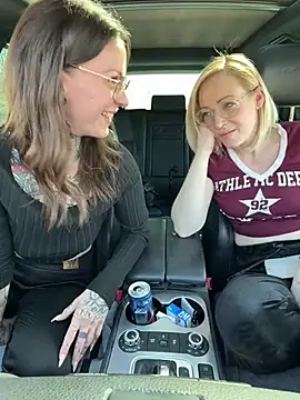 BrownieyQueen online show from March 2026 09:37:02 AM