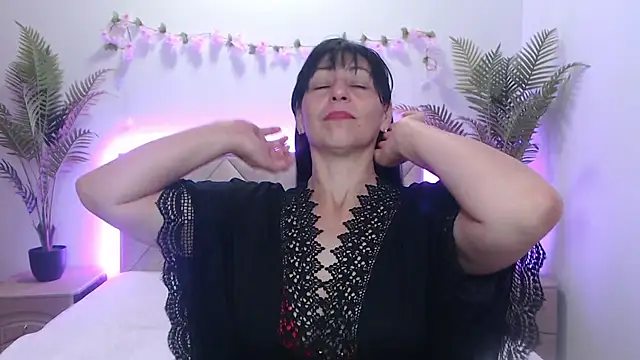 LiluGrants online show from July 2026 06:15:02 PM