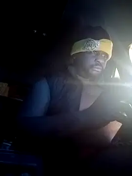 Snapshot of HBYAM chatting on February 2025 08:29:01 AM HBYAM online show from February 2025 08:29:01 AM