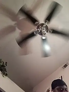 Snapshot of HBYAM chatting on February 2025 12:47:01 PM HBYAM online show from February 2025 12:47:01 PM