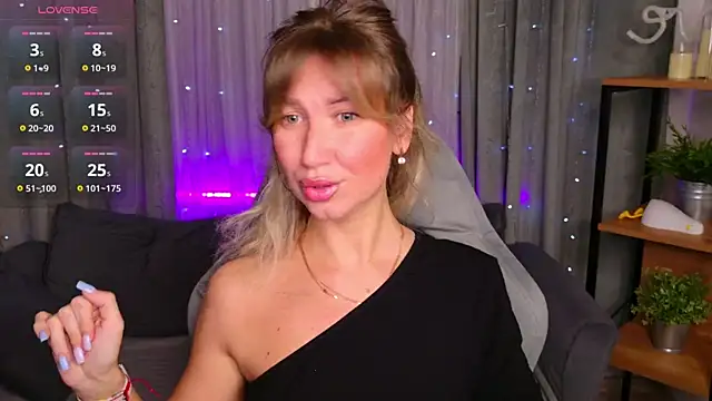 MilaBott online show from May 2026 06:46:02 PM