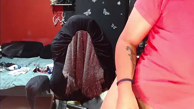 Snapshot of MaggaCass chatting on February 2025 03:27:01 AM MaggaCass online show from February 2025 03:27:01 AM