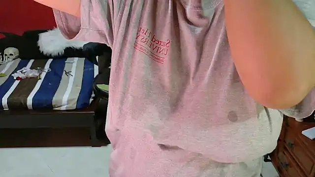 Snapshot of MaggaCass chatting on March 2025 01:25:02 AM MaggaCass online show from March 2025 01:25:02 AM