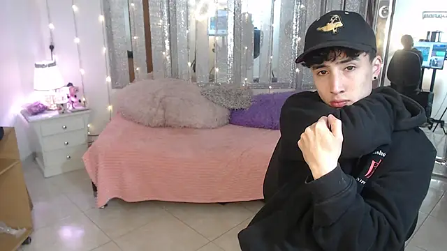 gojo satoru 18 online show from January 2025 03:01:01 PM