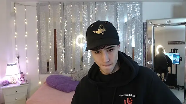 gojo satoru 18 online show from January 2025 12:11:02 PM