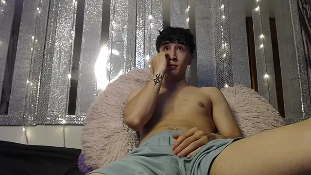 gojo satoru 18 online show from February 2025 05:40:01 PM