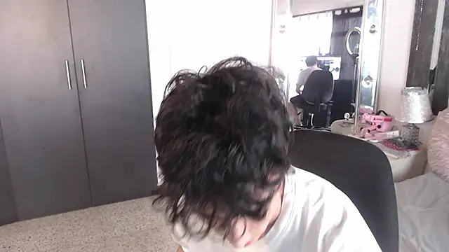 gojo satoru 18 online show from March 2025 05:35:02 PM