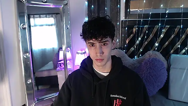 gojo satoru 18 online show from September 2025 11:37:02 AM