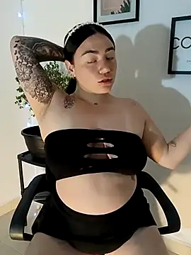 helena smith online show from March 2025 06:54:02 AM