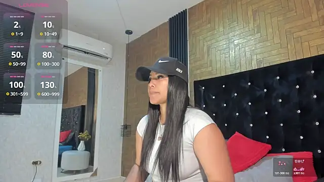 Snapshot of Laross25 chatting on February 2026 07:59:01 PM Laross25 online show from February 2026 07:59:01 PM