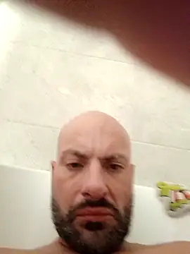 Snapshot of mobydick42085 chatting on December 2025 03:44:01 AM mobydick42085 online show from December 2025 03:44:01 AM