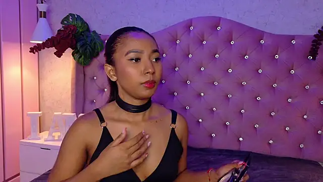 GabrielaLugo online show from November 2025 02:50:02 PM