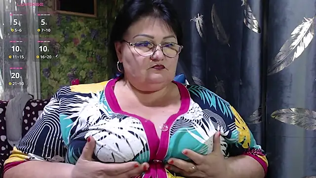 Snapshot of Goddess57 chatting on October 2025 09:15:01 AM Goddess57 online show from October 2025 09:15:01 AM