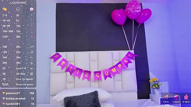 suzanelee online show from December 2024 03:50:02 PM