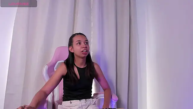 suzanelee online show from January 2025 06:23:01 PM