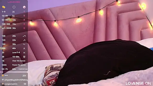 Beautifulskinny18 online show from March 2025 05:19:01 AM