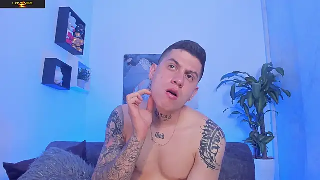 Yeiko Romero  online show from September 2025 02:57:02 AM