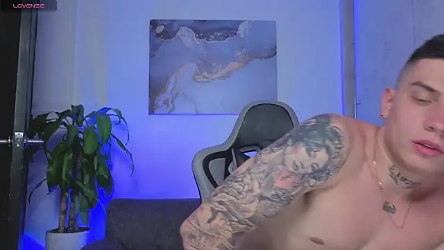 Yeiko Romero  online show from March 2026 11:37:01 PM