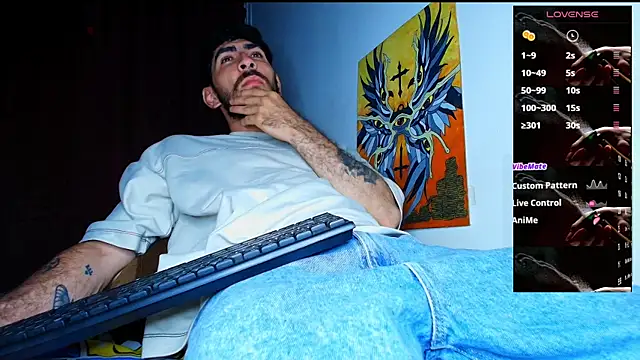 Snapshot of Thomass00 chatting on January 2026 12:27:02 AM Thomass00 online show from January 2026 12:27:02 AM