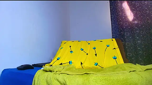 Snapshot of Thomass00 chatting on March 2026 09:23:01 PM Thomass00 online show from March 2026 09:23:01 PM