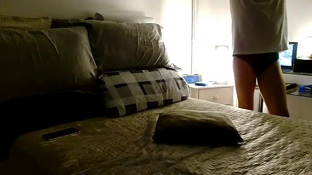 ImYourXtoy online show from May 2026 06:57:02 PM