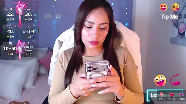 Snapshot of Paulina_627 chatting on February 2026 04:58:01 PM Paulina 627 online show from February 2026 04:58:01 PM