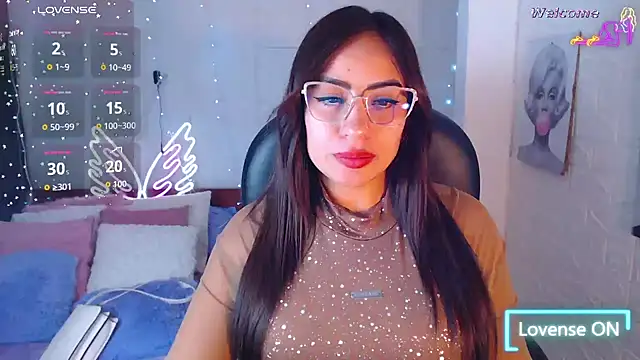 Snapshot of Paulina_627 chatting on April 2026 04:28:02 PM Paulina 627 online show from April 2026 04:28:02 PM