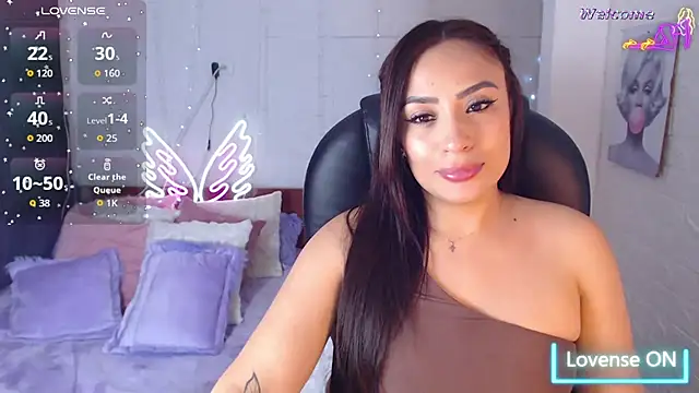 Snapshot of Paulina_627 chatting on May 2026 05:43:02 PM Paulina 627 online show from May 2026 05:43:02 PM