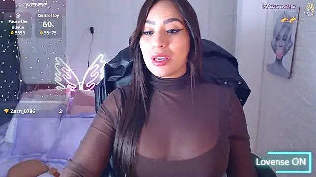 Snapshot of Paulina_627 chatting on May 2026 06:37:02 PM Paulina 627 online show from May 2026 06:37:02 PM