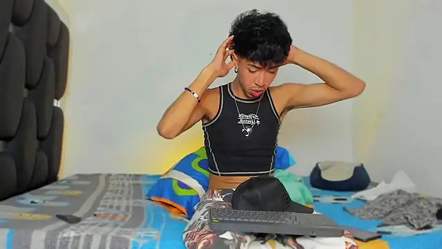 Snapshot of RyanRizzo chatting on November 2025 05:13:02 PM RyanRizzo online show from November 2025 05:13:02 PM