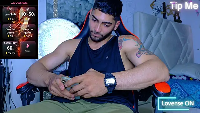 Rich boy01 online show from December 2025 05:43:02 PM