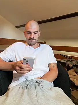Greyoff online show from June 2026 01:06:02 PM