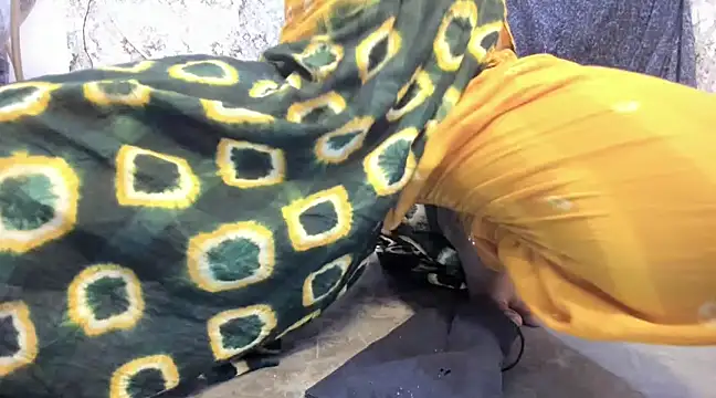 aarjulove online show from March 2025 05:26:02 PM