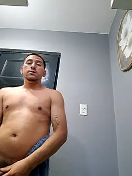 littleboyhot95 online show from May 2026 01:35:01 AM